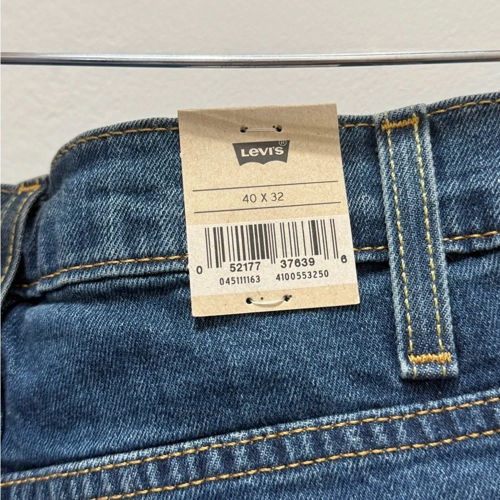 Levi’s Slim Fit Medium Wash Stretch Jeans 40 X 32